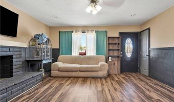 13144 Algonquin Rd, Apple Valley, CA 92308