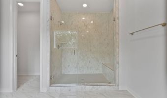 42010 NIGHT NURSE Cir, Ashburn, VA 20148