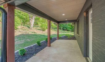 826 Long Mill Rd, Athens, TN 37303