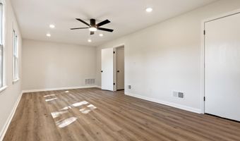 1433 QUEEN ANNE Cir, Alabaster, AL 35007