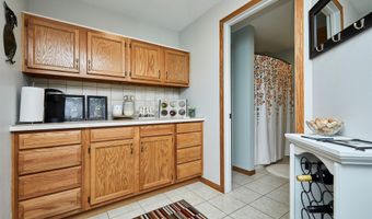1002 SE 8th St, Ankeny, IA 50021