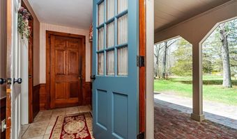 241 Howland Rd, East Greenwich, RI 02818