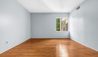 11206 CHERRY HILL Rd 204, Beltsville, MD 20705