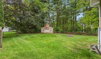 19 Bruce Dr, North Smithfield, RI 02896