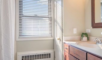 637 CHASE St, Annapolis, MD 21401