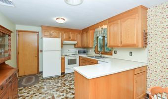 104 Blakeslee St, Bristol, CT 06010