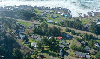 512 OVERLOOK Dr, Yachats, OR 97498