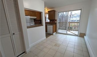 10 Scuppo Rd B6, Danbury, CT 06811