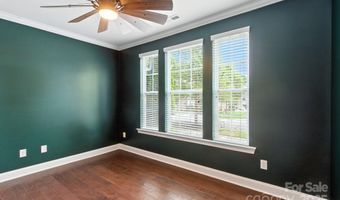 11216 Preservation Ln, Charlotte, NC 28278