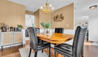 728 NEPTUNE Ave, Beachwood, NJ 08722