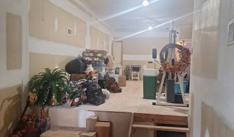 250 Weatherly Dr, Baxley, GA 31513