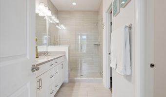 3250 Brackley Dr, Ann Arbor, MI 48105