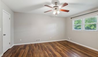 1231 Sanden Ferry Dr, Decatur, GA 30033