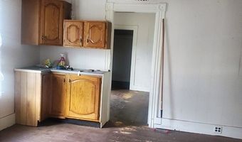195 Orange St, Athol, MA 01331