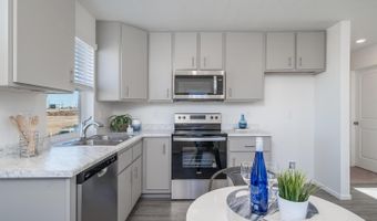 46522 Avery Ln, Bennett, CO 80102