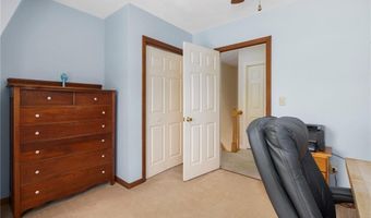 227 Prospect Ave, Middletown, RI 02842