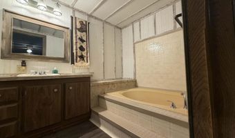 29426 97th Rd, Arkansas City, KS 67005
