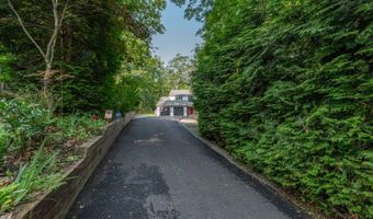 15 Lisa Dr, Alloway, NJ 07422