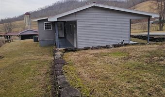 656 Water St, Bakersville, NC 28705