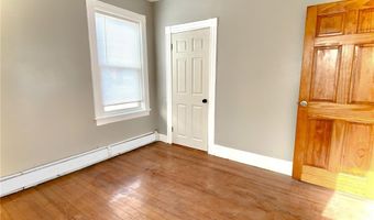 142 Dover St, Providence, RI 02908