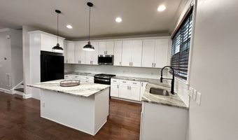 50 Lawrence Ave 50, Danbury, CT 06810