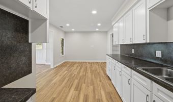 150 West St, Alto, TX 75925