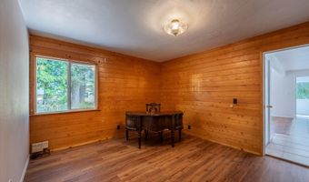 89 MICHIGAN Ave, Bandon, OR 97411