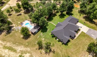 6263 Old River Rd, Baker, FL 32531