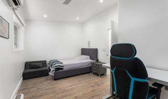 243 Portlock Rd, Honolulu, HI 96825