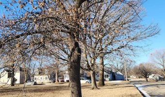 724 N Church St, Algona, IA 50511