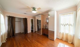 128 E Elmview Pl, Alamo Heights, TX 78209