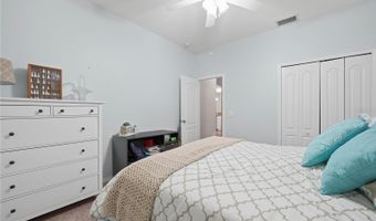 6936 SURREY OAK Dr, Apollo Beach, FL 33572