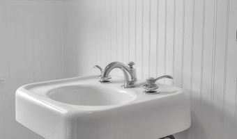 115 Shepley St, Auburn, ME 04210