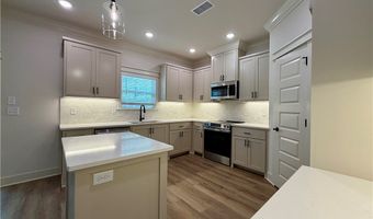 4 Shetland Cir, Bella Vista, AR 72715