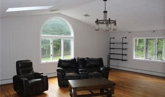 42 Ledge Rd, Coventry, RI 02816