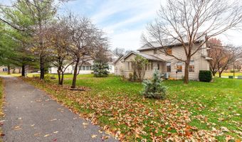 3014 Ridgetop Rd, Ames, IA 50014