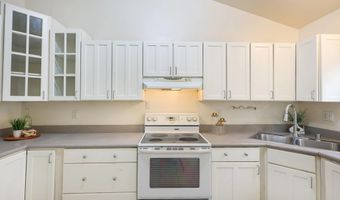 7700 Parkway Dr 2, La Mesa, CA 91942