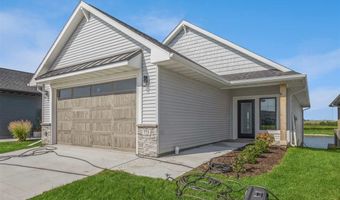 791 Clover Hill Dr, North Liberty, IA 52317