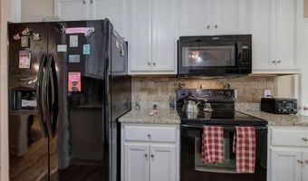 21 Washakie Ln, Adairsville, GA 30103