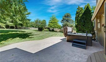 17713 157th Ter, Basehor, KS 66012