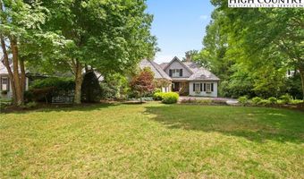 373 Laurel Ridge Ln 4, Banner Elk, NC 28604