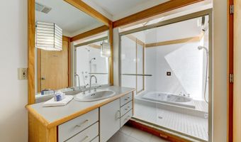 227 Glendale Dr, Bristol, CT 06010