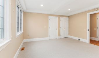 19 Pinnacle Rd, Amherst, NH 03031
