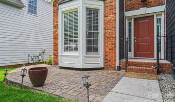 1926 Dunhill Dr, Charlotte, NC 28205