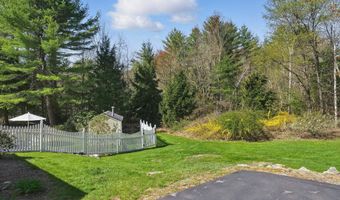 72 McAllister Rd, Bedford, NH 03110
