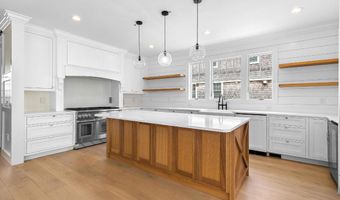 230 Bridge Ave, Bay Head, NJ 08742