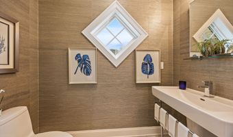 305 Richmond Glen Dr, Cheshire, CT 06410