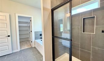 5901 SW Coywolf St, Bentonville, AR 72713