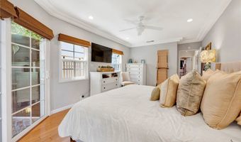 3374 Floyd, Los Angeles, CA 90068