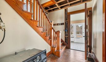 29 Main St, Alton, NH 03809